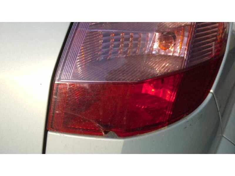 renault scenic ii del año 2004