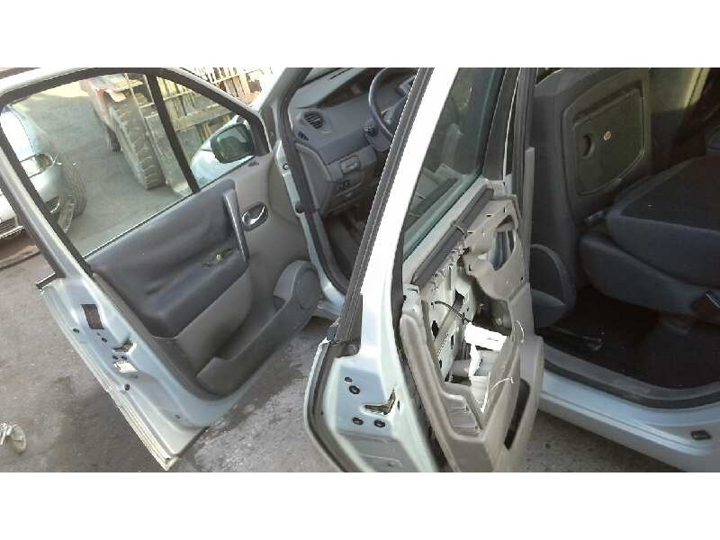 renault scenic ii del año 2004