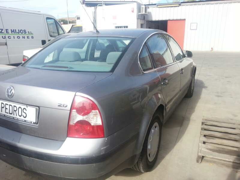 volkswagen passat berlina (3b3) del año 2002