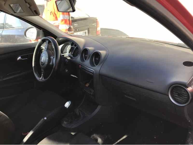 seat ibiza (6l1) del año 2008