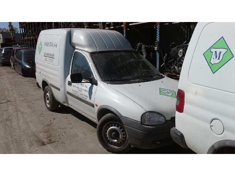opel combo (corsa b) del año 2001