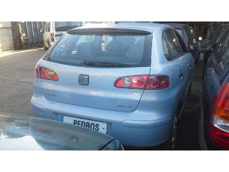 seat ibiza (6l1) del año 2002
