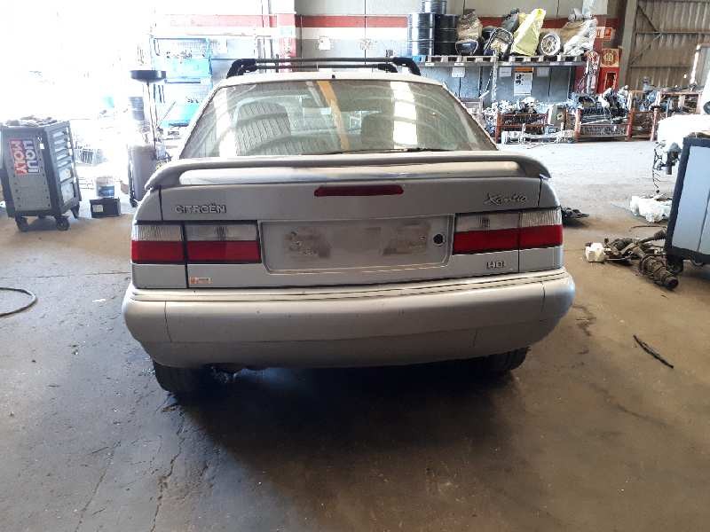 citroën xantia berlina del año 2001