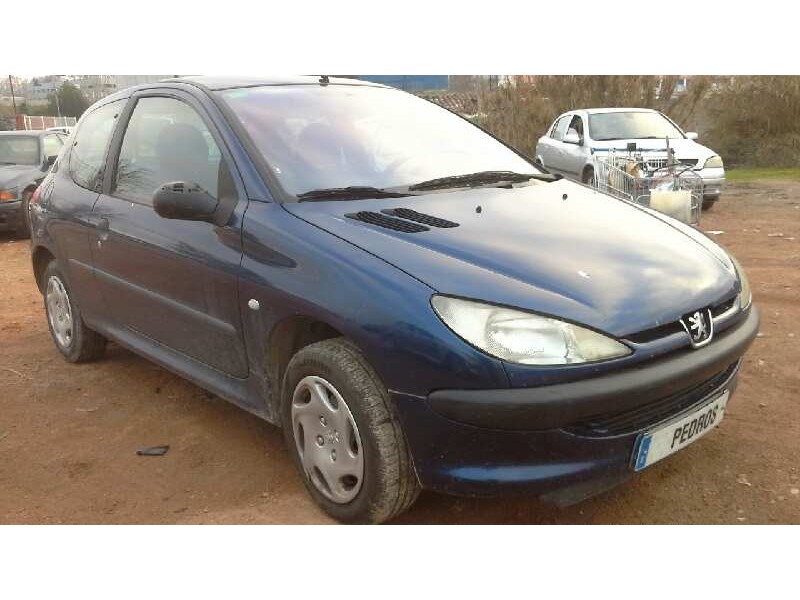 peugeot 206 berlina del año 2002