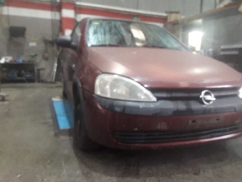 opel corsa c del año 2002