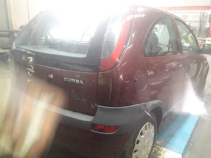 opel corsa c del año 2002