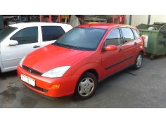 ford focus berlina (cak) del año 2001