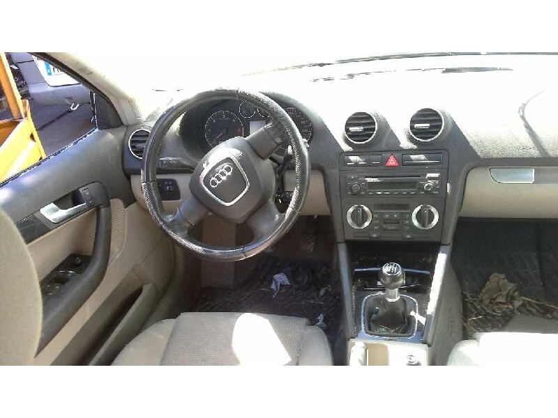 audi a3 sportback (8p) del año 2005