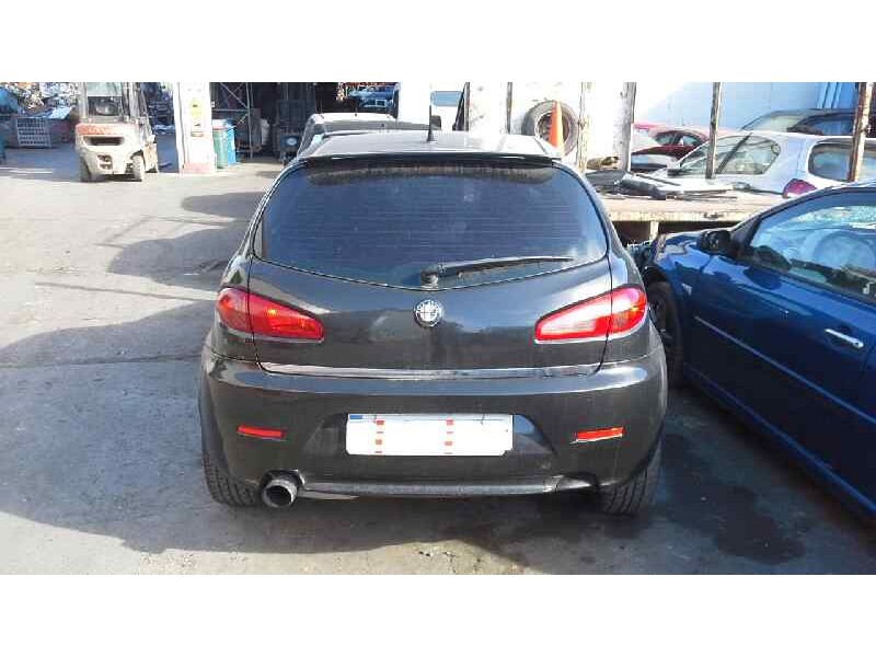 alfa romeo 147 (190) del año 2000