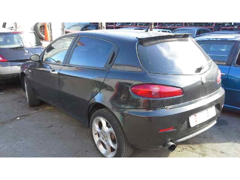 alfa romeo 147 (190) del año 2000