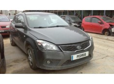 kia cee´d del año 2013 2