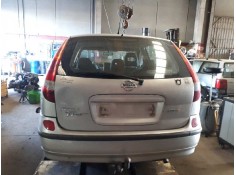 nissan almera tino (v10m) del año 2001 2