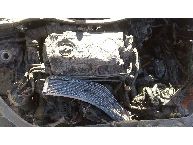 volkswagen golf v berlina (1k1) del año 2008