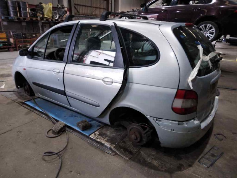 renault scenic (ja..) del año 2002