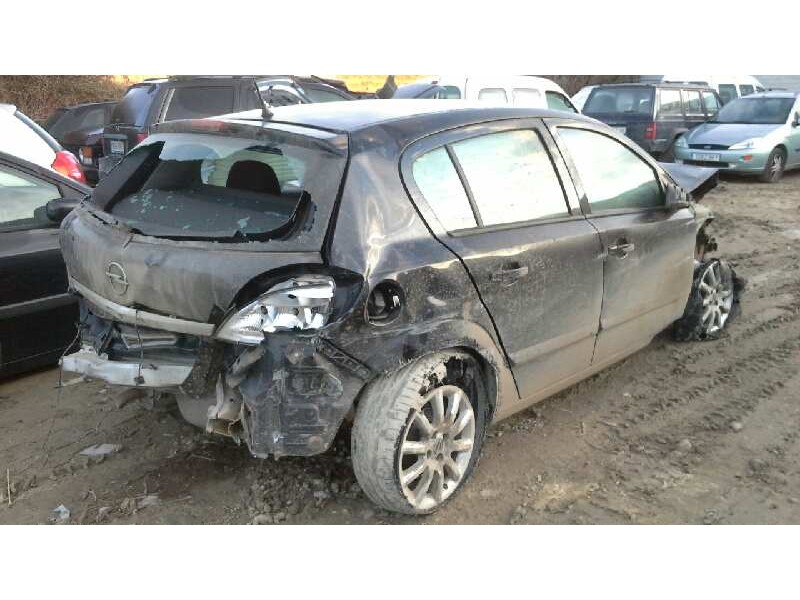 opel astra h berlina del año 2006