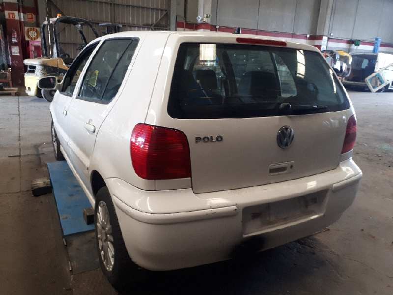 volkswagen polo berlina (6n2) del año 2001