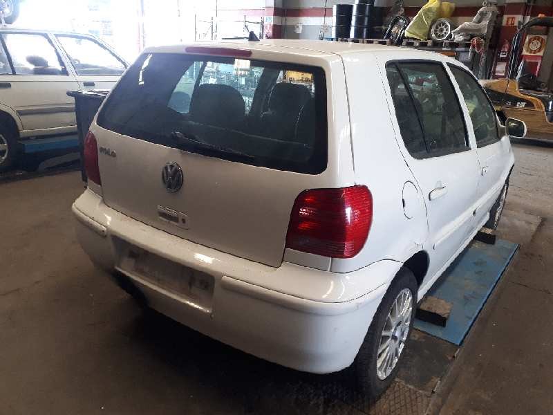 volkswagen polo berlina (6n2) del año 2001