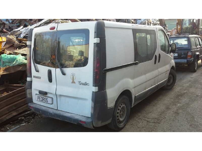 renault trafic combi (ab 4.01) del año 2002
