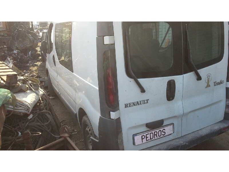 renault trafic combi (ab 4.01) del año 2002