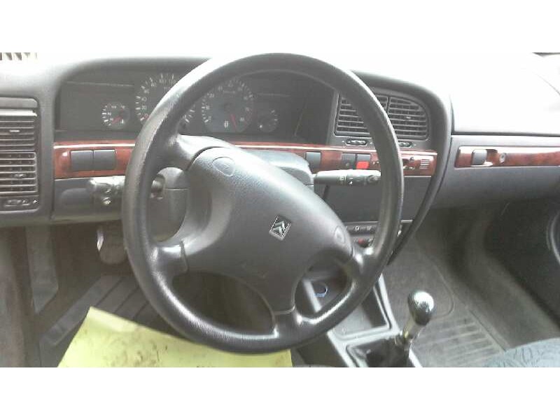 citroën xantia berlina del año 1999