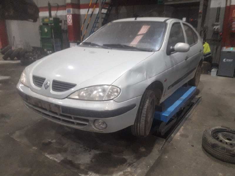 renault megane i fase 2 berlina (ba0) del año 2002