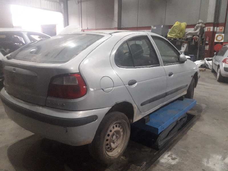 renault megane i fase 2 berlina (ba0) del año 2002