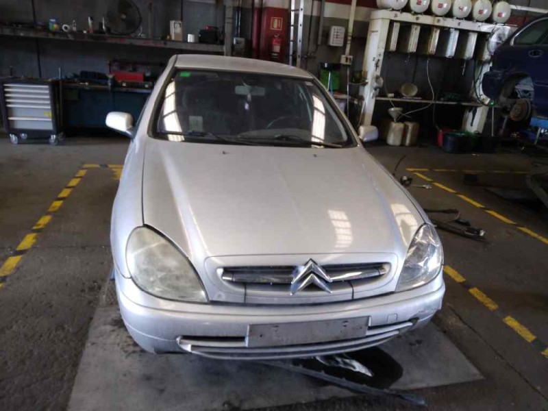 citroën xsara berlina del año 2001