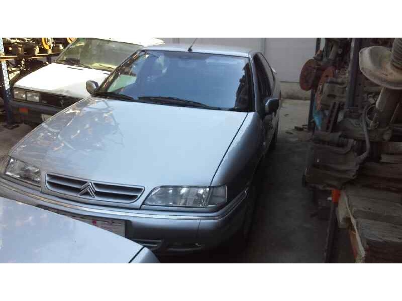 citroën xantia berlina del año 2000