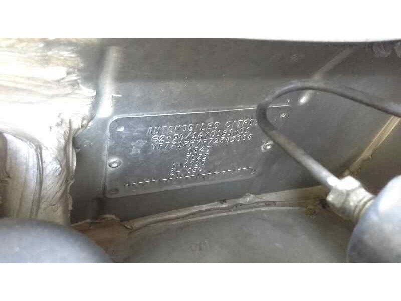 citroën xantia berlina del año 2000