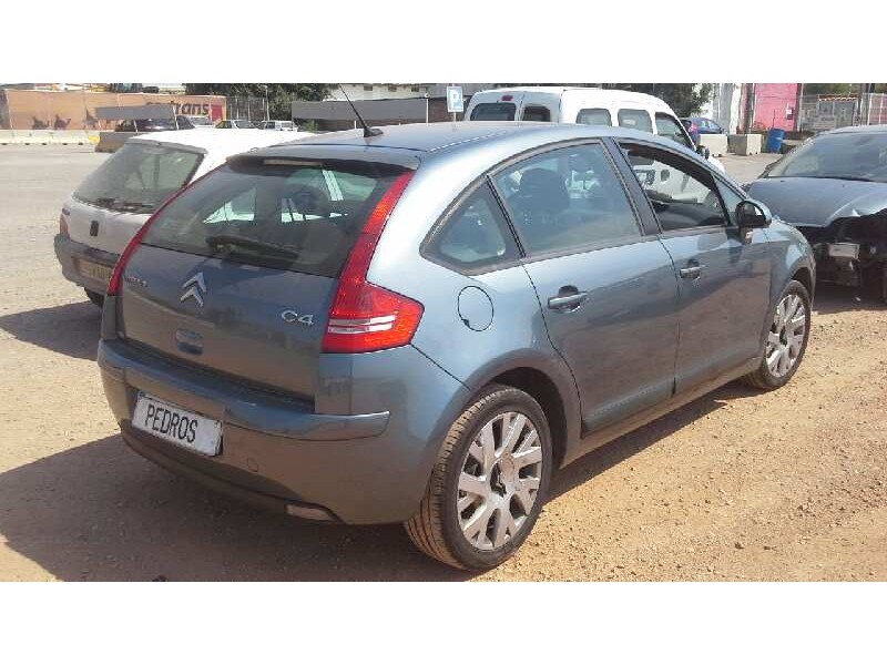 citroën c4 berlina del año 2006