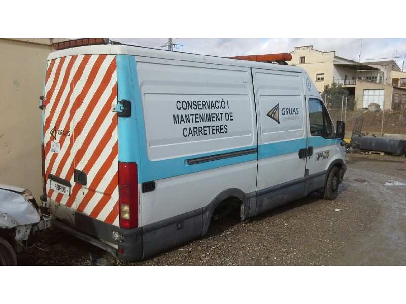 iveco daily caja cerrada (1999 =>) del año 2006