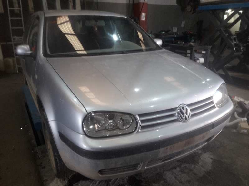 volkswagen golf iv berlina (1j1) del año 2003