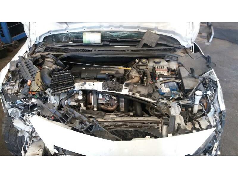 opel astra j lim. del año 2010