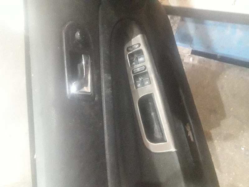 volkswagen passat berlina (3b2) del año 2000