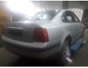 VOLKSWAGEN PASSAT BERLINA (3B2)