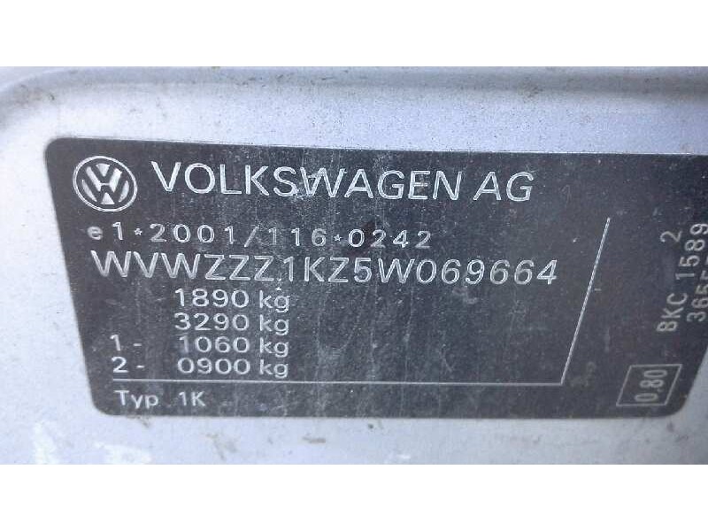 volkswagen golf v berlina (1k1) del año 2004