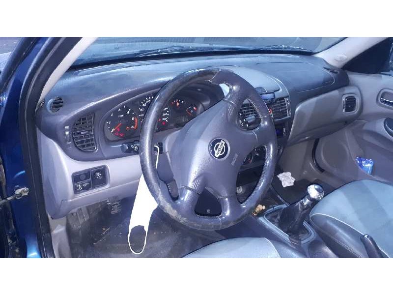 nissan almera (n16/e) del año 2000