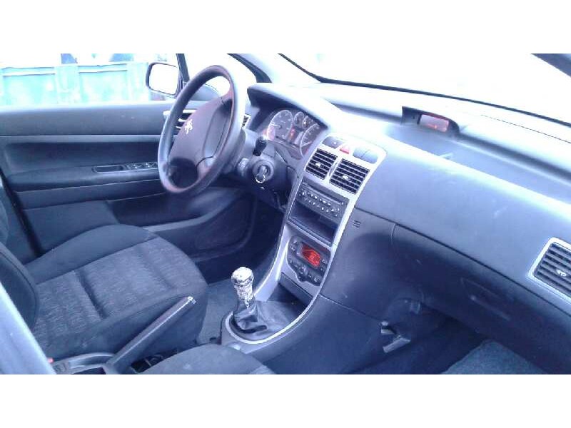 peugeot 307 (s1) del año 2001