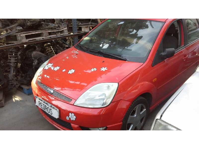 ford fiesta (cbk) del año 2004