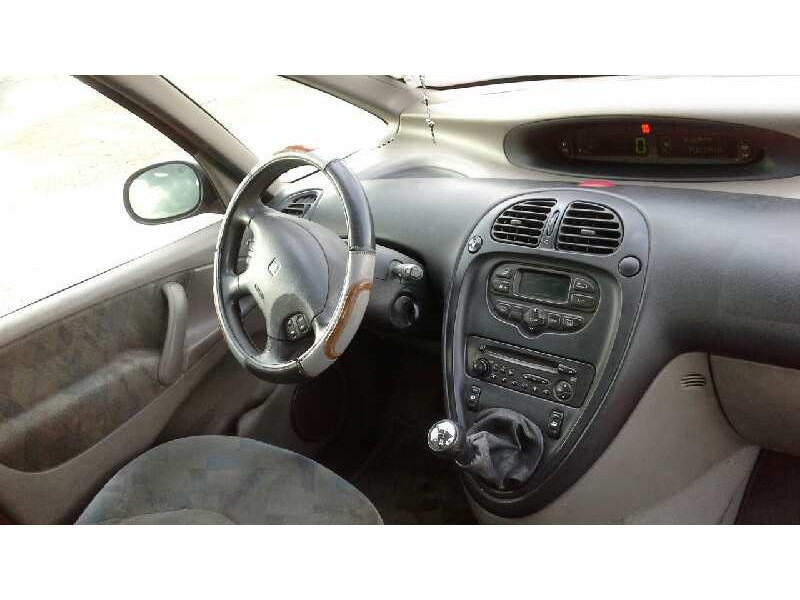 citroën xsara picasso del año 2001