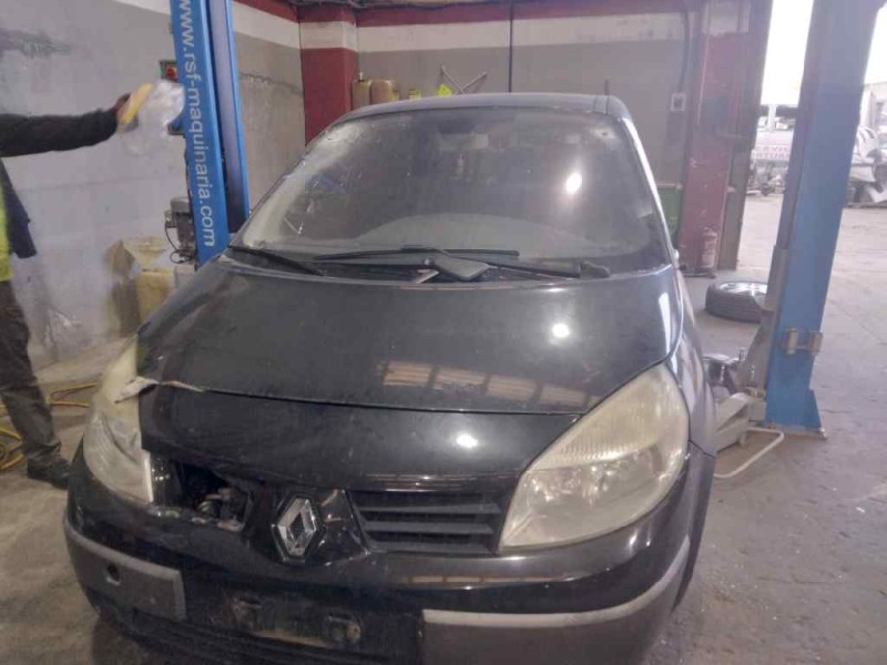 renault scenic ii del año 2006