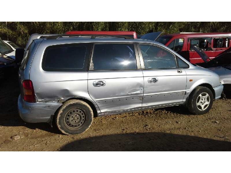 hyundai trajet (fo) del año 2002