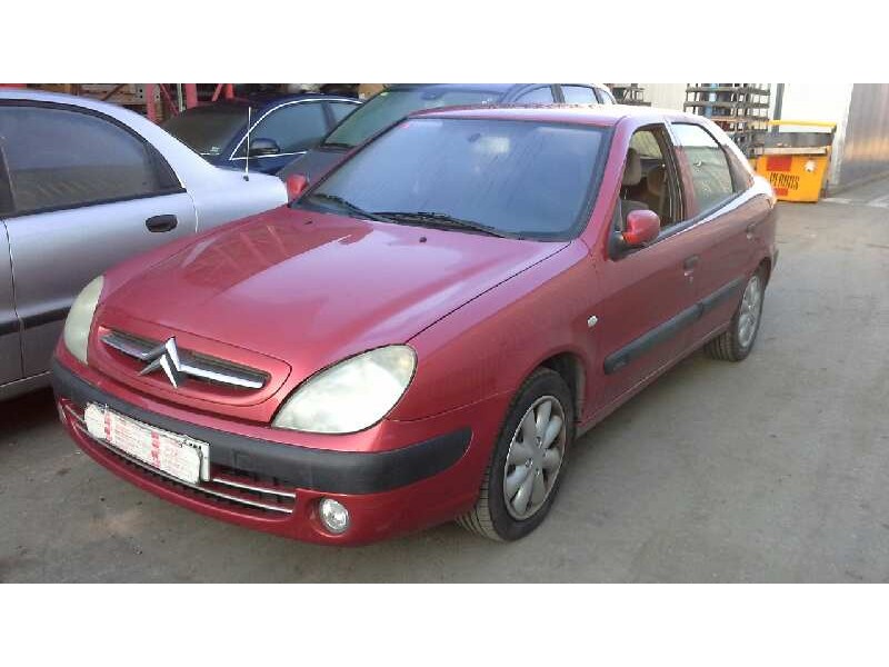 citroën xsara berlina del año 2004