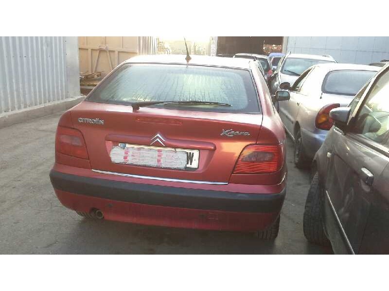 citroën xsara berlina del año 2004