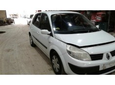 renault scenic ii del año 2004 2