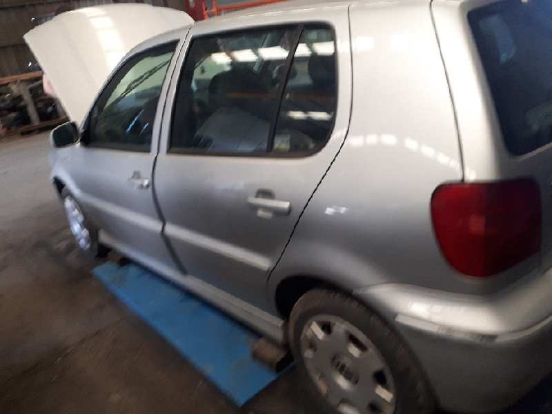 volkswagen polo berlina (6n2) del año 2000