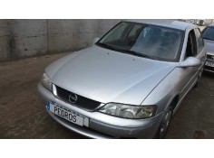 opel vectra b berlina del año 2001 2