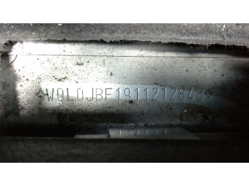 opel vectra b berlina del año 2001