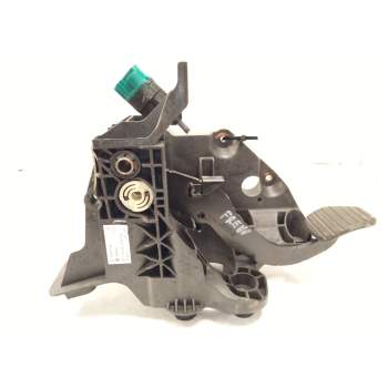 Recambio de pedal freno para opel vivaro b autobús (x82) 1.6 cdti (06) referencia OEM IAM 465010176R  