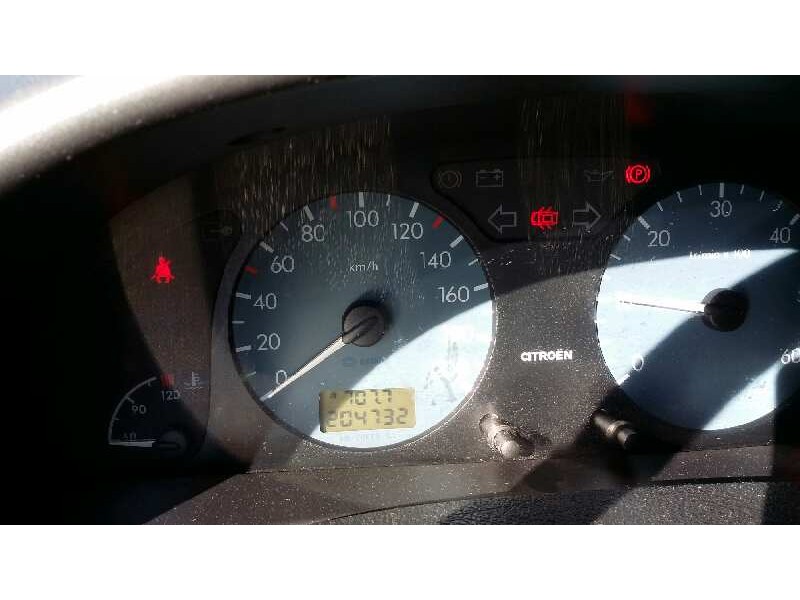 citroën xsara berlina del año 2000